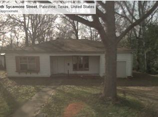 1111 S Sycamore St, Palestine, TX 75801
