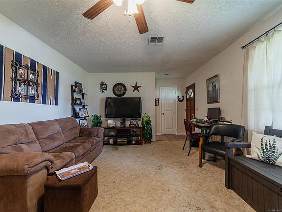 5th image of 601 Holden Ave