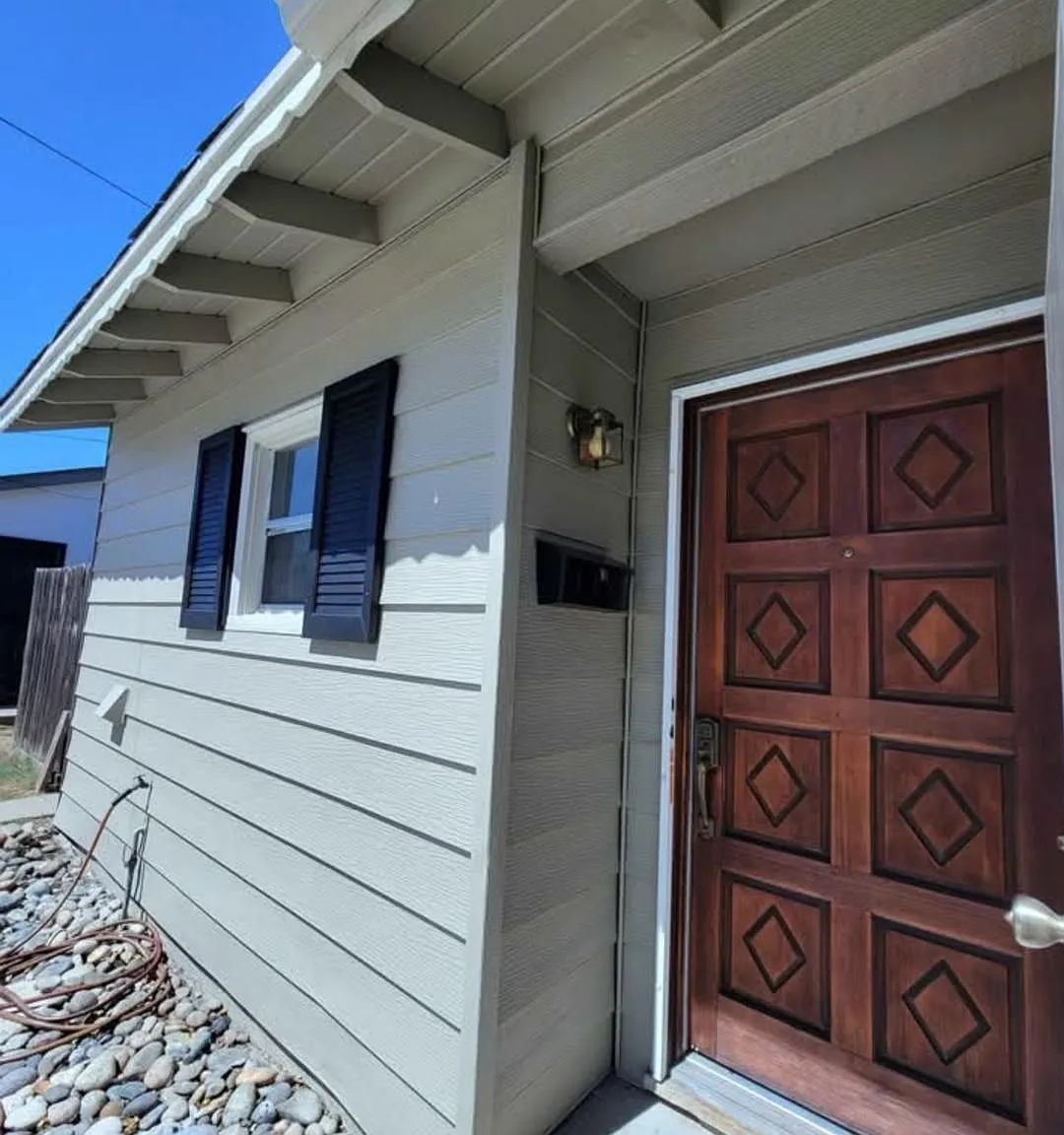 3 bed, 1.5 bath, 1031 sqft, $2,900 — Photo 2