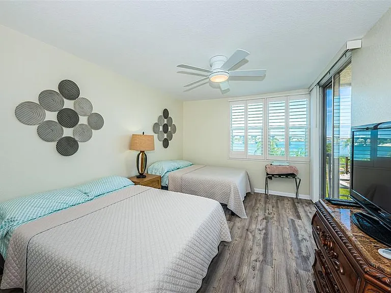 6081 Bahia Del Mar Cir #456 — Photo 13