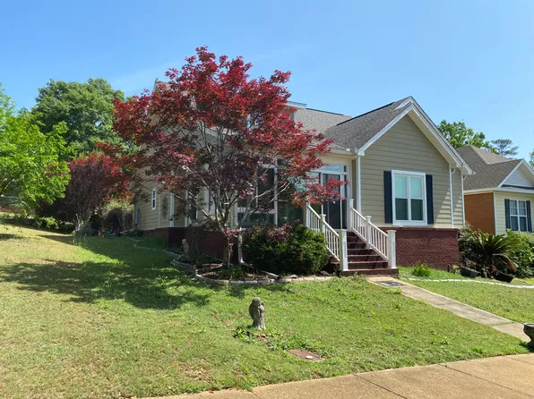 1228 Sadie Cir, Prattville, AL 36066