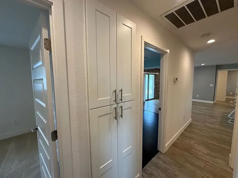 2315 E Marmora St — Photo 25