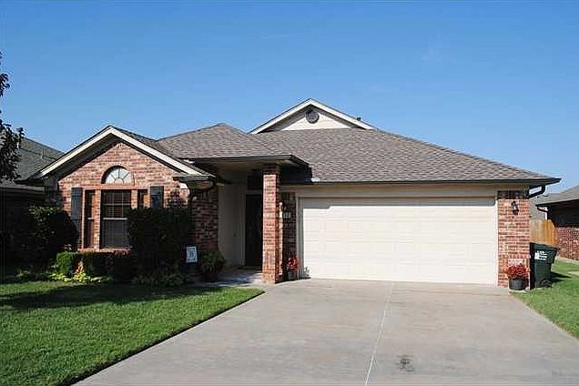 1st image of 2012 Old Central Dr