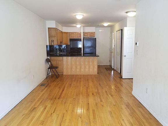 Kitchen (From Liv. Room) (2)