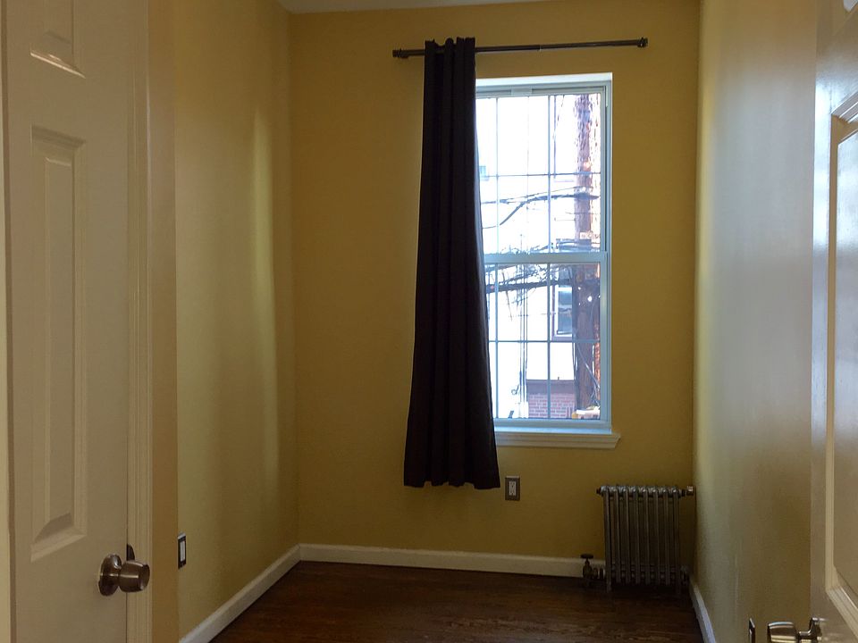 1st image of 3279 32nd St APT 2