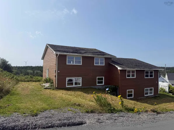 43/45 Duke St, Canso, NS B0H 1H0