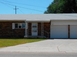 105 E 8th St, Hugoton, KS 67951