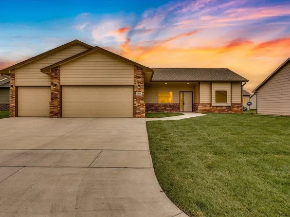 4629 S Flora Ct, Wichita, KS 67215