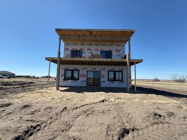 805 Blaine St N, Colfax, ND 58018