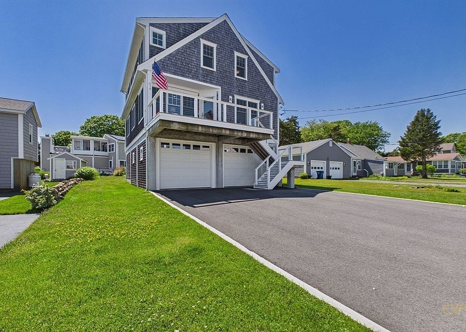 1st image of 35 Shore Dr