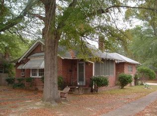 17 Dogwood St NE, Rome, GA 30161