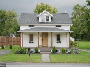145 N Derry Ave, Yeagertown, PA 17099