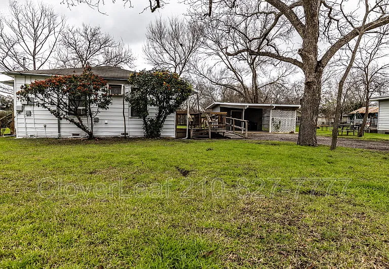 295 N Peach Ave — Photo 25