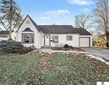 1819 Perkins Blvd, Lincoln, NE, 68502