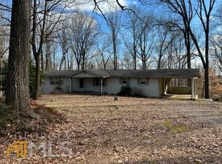 3858 Lazy Falls Rd, Gillsville, GA 30543