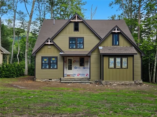 467 Linville River Drive, Linville, NC 28646
