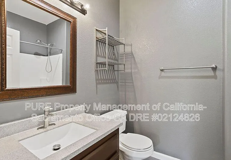 1518 Sandmark Dr — Photo 40