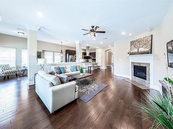 4th image of 10006 Hutton Park Dr