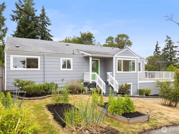 10835 35th Avenue SW, Seattle, WA 98146