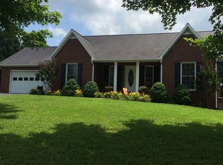 458 Locust Grove Rd, Cookeville, TN 38501
