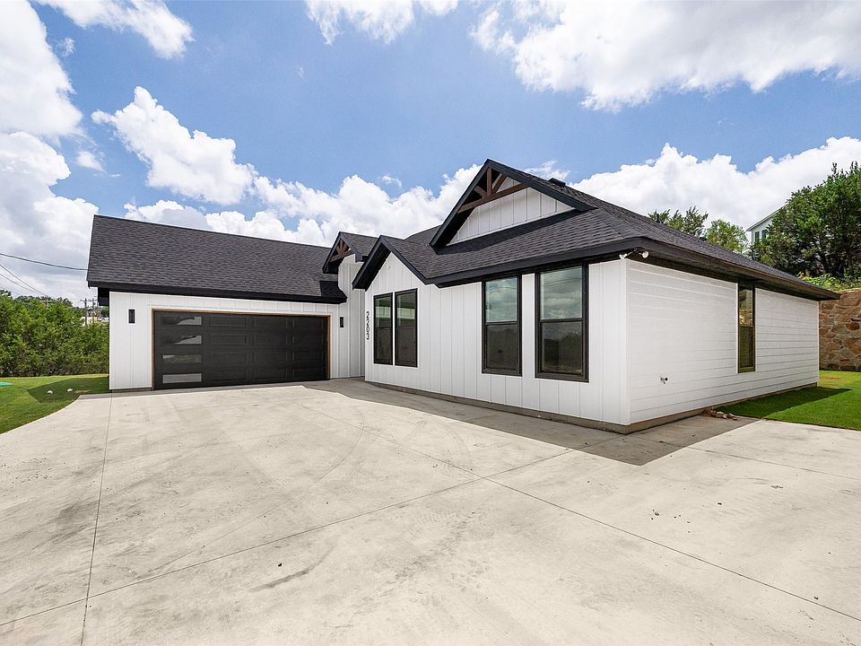1st image of 2203 Christine Dr