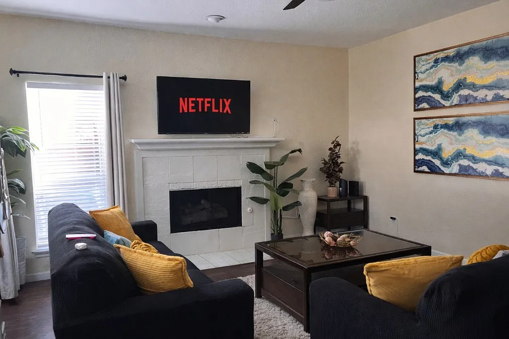 4216 Juniper Ln — Photo 4