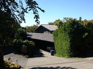 3007 Webster Point Rd NE, Seattle, WA 98105