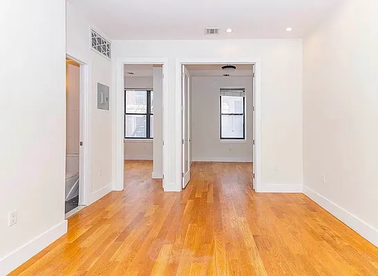 Rented by Cityside Rentals Corp | media 2