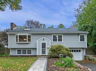 3 Pasture Rd, Beverly, MA 01915