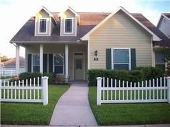 60 Upper Borondo, La Marque, TX 77568