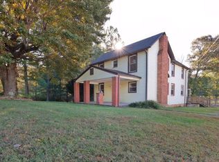 1184 Coaling Rd, Troutville, VA 24175