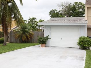 12345 Westhampton Cir, Wellington, FL 33414