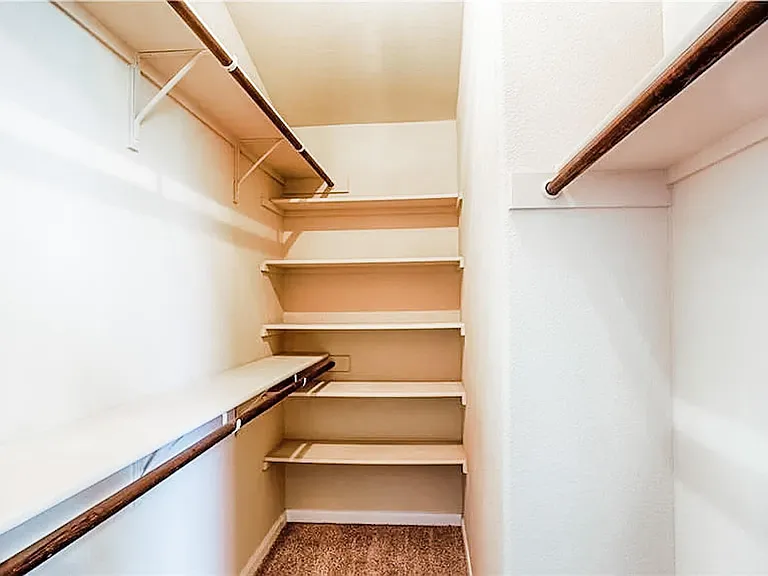 17705 Linkwood Dr — Photo 25
