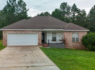 21645 E Ridge Dr, Saucier, MS 39574