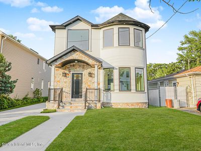 331 Winchester Ave, Staten Island, NY, 10312