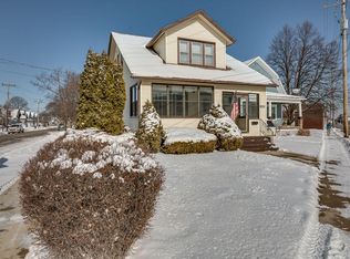 2832 Roosevelt Rd, Kenosha, WI 53143