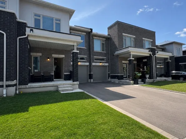 1110 Cameo St, Pickering, ON L1X 0L7