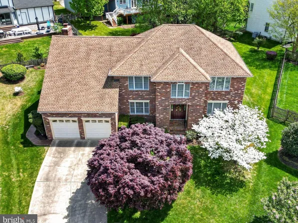 1303 Persimmontree Ct, Crofton, MD 21114