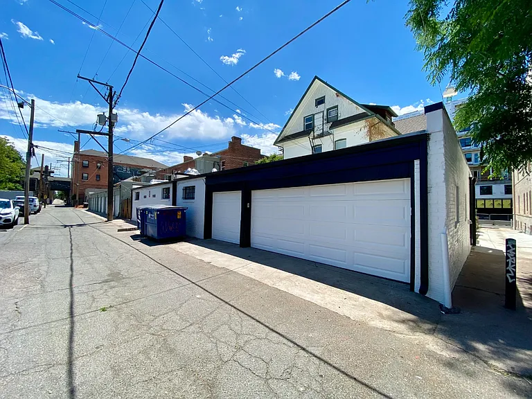 1452 N Marion St — Photo 34