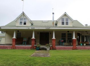 1996 Sweet Lips Rd, Finger, TN 38334