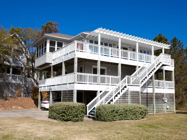 1129 Morris Dr, Corolla, NC 27927