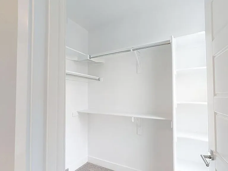 1752 W 41st Ave — Photo 18
