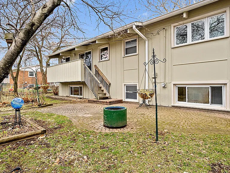 1224 Modaff Rd — Photo 15