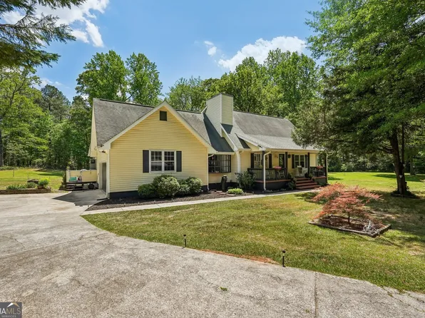 34 Bowers Dr, Newnan, GA 30263