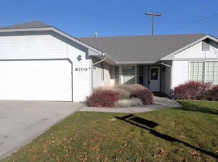 8700 W Canyon Ave, Kennewick, WA 99336