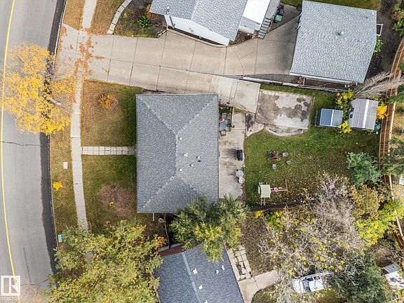 3rd image of 8721 99th Ave