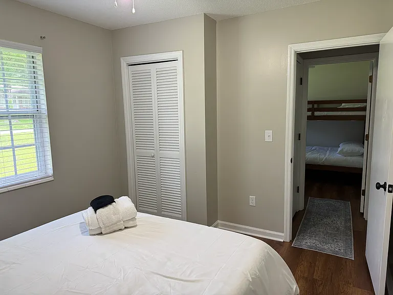 1237 Redeemer Dr — Photo 16