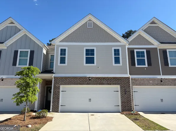 7621 Gray Pointe Dr, Lithonia, GA 30058