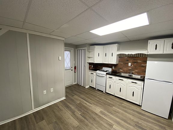 2nd image of 58 S Corporation St #4
