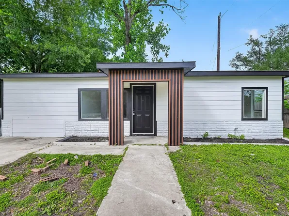 4933 Doolittle Blvd, Houston, TX 77033